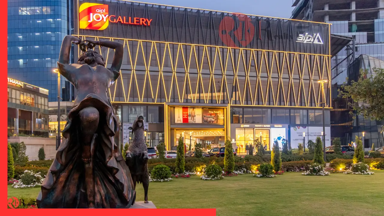 Read more about the article AIPL Joy Gallery Unveils 10,000+ Sq. Ft. of Premier Retail with Global Fashion Icons on Golf Course Extension Road